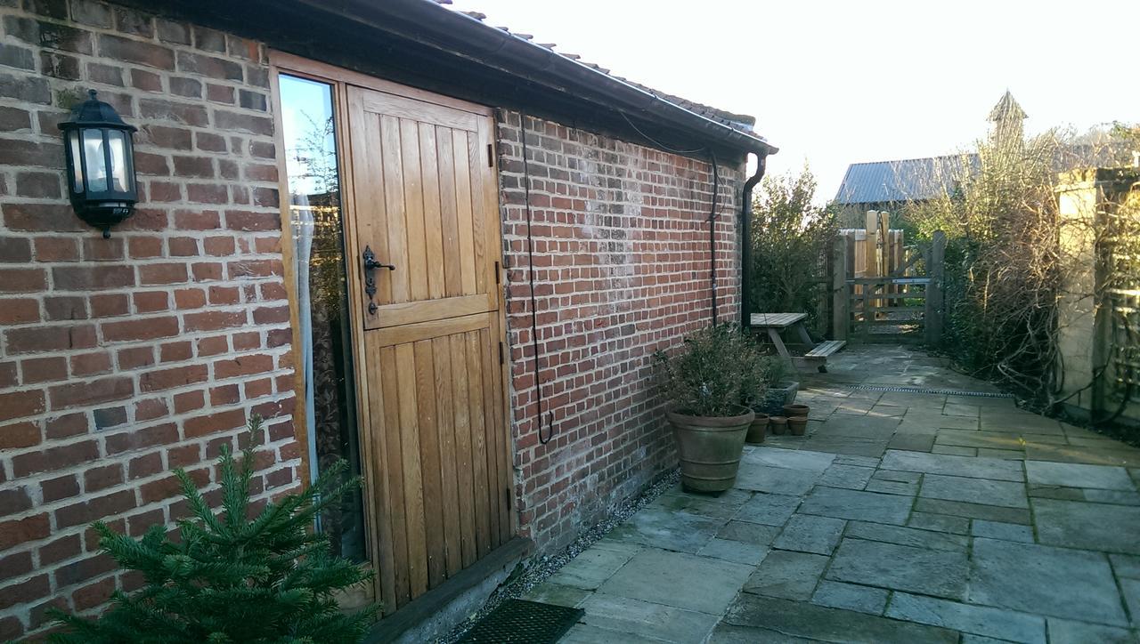Camps Heath Barn Villa Lowestoft Exterior photo